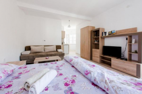  Apartments Vukmarković  Сутоморе